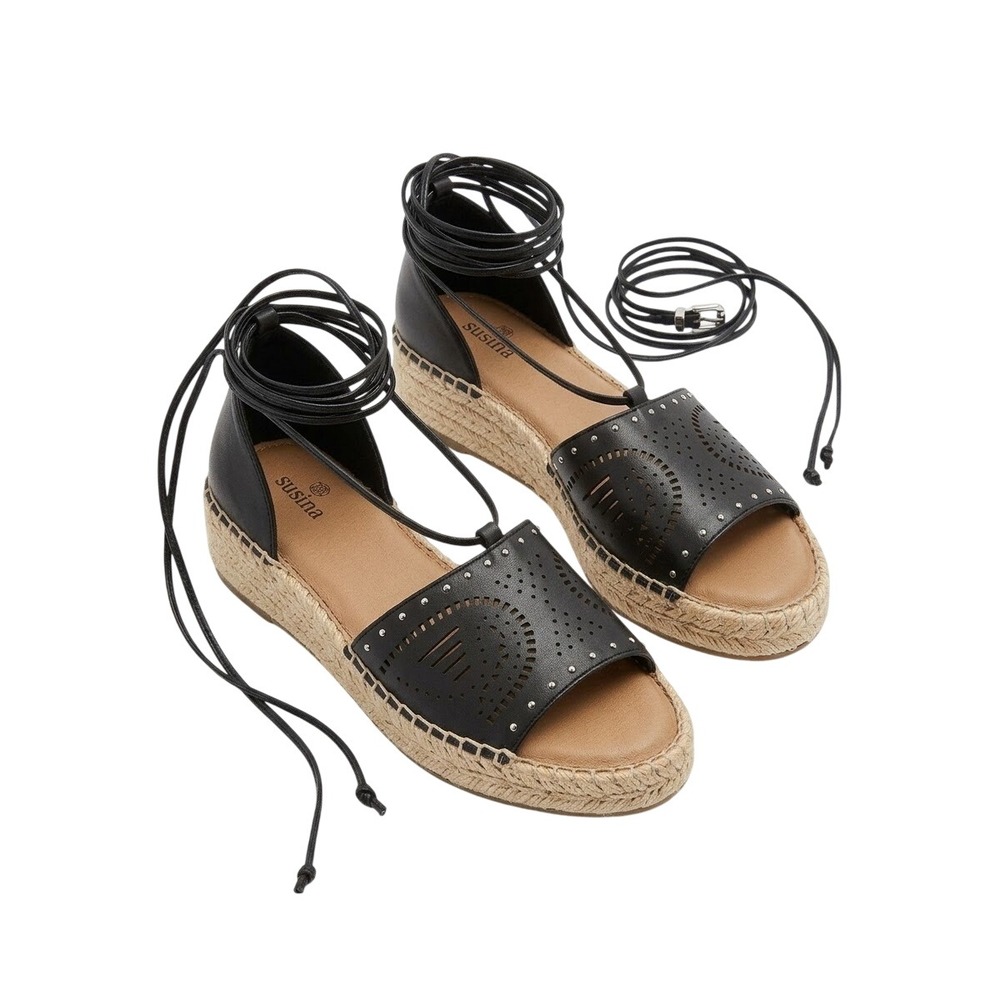 Susina Sandals Women 8.5 Black Laser Cut Lace Up Studded Flats